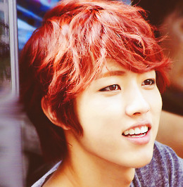 zeloaf-blog:  Lee Sungyeol with red hair. ｡◕‿◕｡✿ 