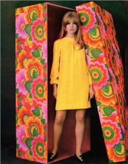   Marianne Faithfull /   Mademoiselle Age Tendre Magazine, January 1967