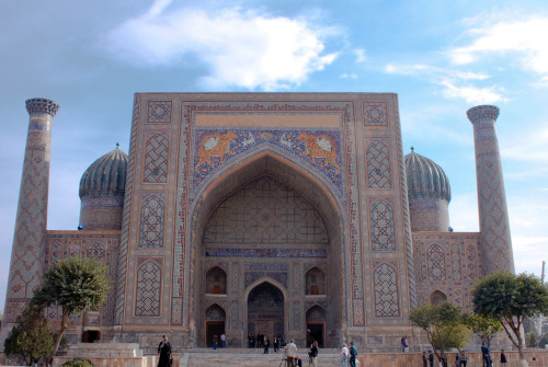 Registan Mosque in Uzbekistan (1417-1420)Ulug Beg Madrasah