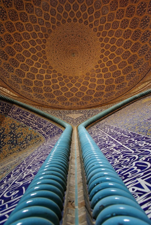 Details of Sheikh Lotf Allah Mosque in Isfahan, Iran (1603-1618)Shaykh Bahai