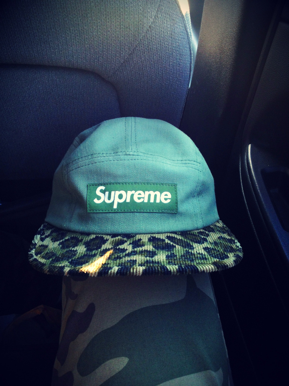 circleofwinners:  Supreme. 