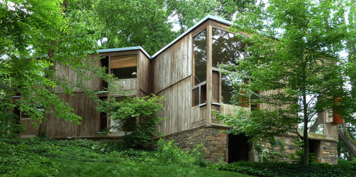 The Norman and Doris Fisher House in Hatboro, PA, designed by Louis Kahn in 1967.