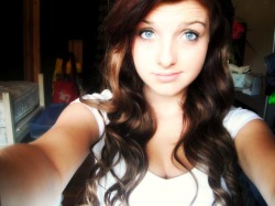 s4ntyclaws:  dyed my hair [: 