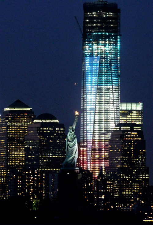 nevver:  Red White and Blue One World Trade adult photos