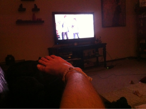 I made a cute anklet while watching Teen Wolf! Now I&rsquo;m watching season 2 of Drag Race&hellip;.