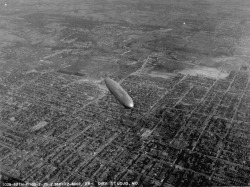 hyperbolia:  Zeppelin over St Louis 
