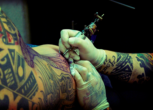 get-fucked-and-get-inked:  tattoo/piercing blog! 