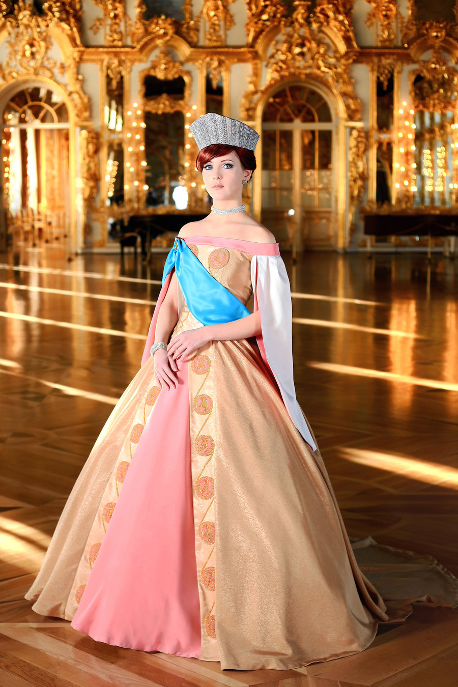 there-is-no-freedom:  thecarefree:  you know what’s awesome about this cosplay?