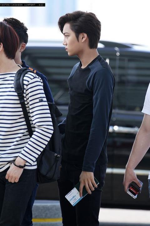 endlesslo7e:  Kai @ Airport Do.Not.Edit. 