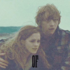 heartsofbeskar:  four/six gifs of your otp (asked by tuathe) 
