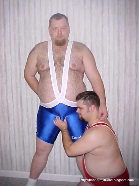 bebearmyfriend:  http://bebearmyfriend.blogspot.com 