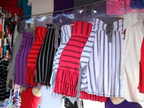 Feira de roupas