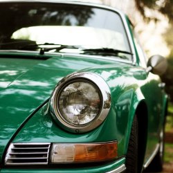 manchannel:  Porsche 911 Carrera Coupe