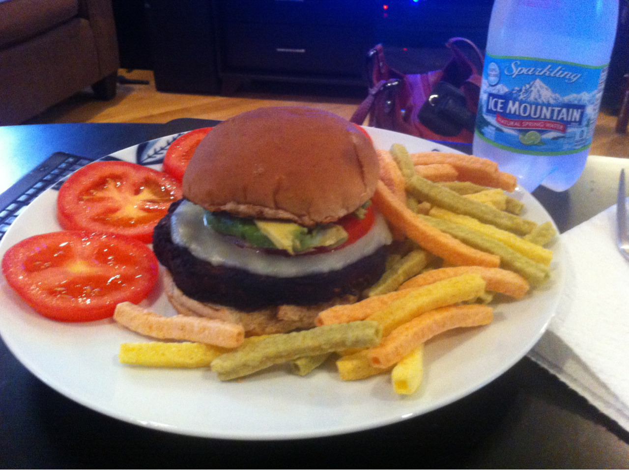 First meal on the grill!
Chipotle black bean burger on a wheat bun with 2% provolone, avocado, and tomato. On the side I had the rest of the tomato with a dash of salt and one ounce of veggie straws.
The burger was 10 PP with a grand total of 13 PP...