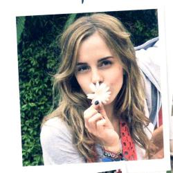 everythingisjustonething:  letswastetimeontheinternet:  200 pictures of Emma Watson: 116/200  LINDA E MINHA ♥ 