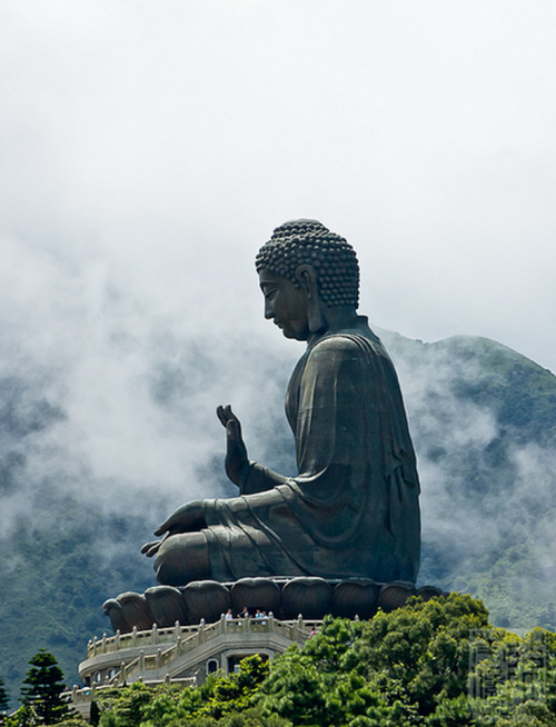 dr0gon:  Tian Tan Buddha