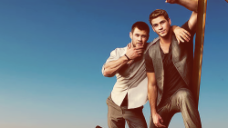 redplanetking:  The Hemsworth Brothers, they