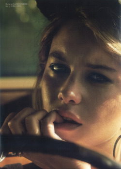 camillerowe: Camille Rowe in “Californication”