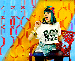 welched-deactivated20120921:  “People have heard ‘Domino’ and said ‘it’s nothing like you.’ But I’m like well the album’s really eclectic anyway, and I never go into the studio and say ‘I wanna do another song that’s like “Price