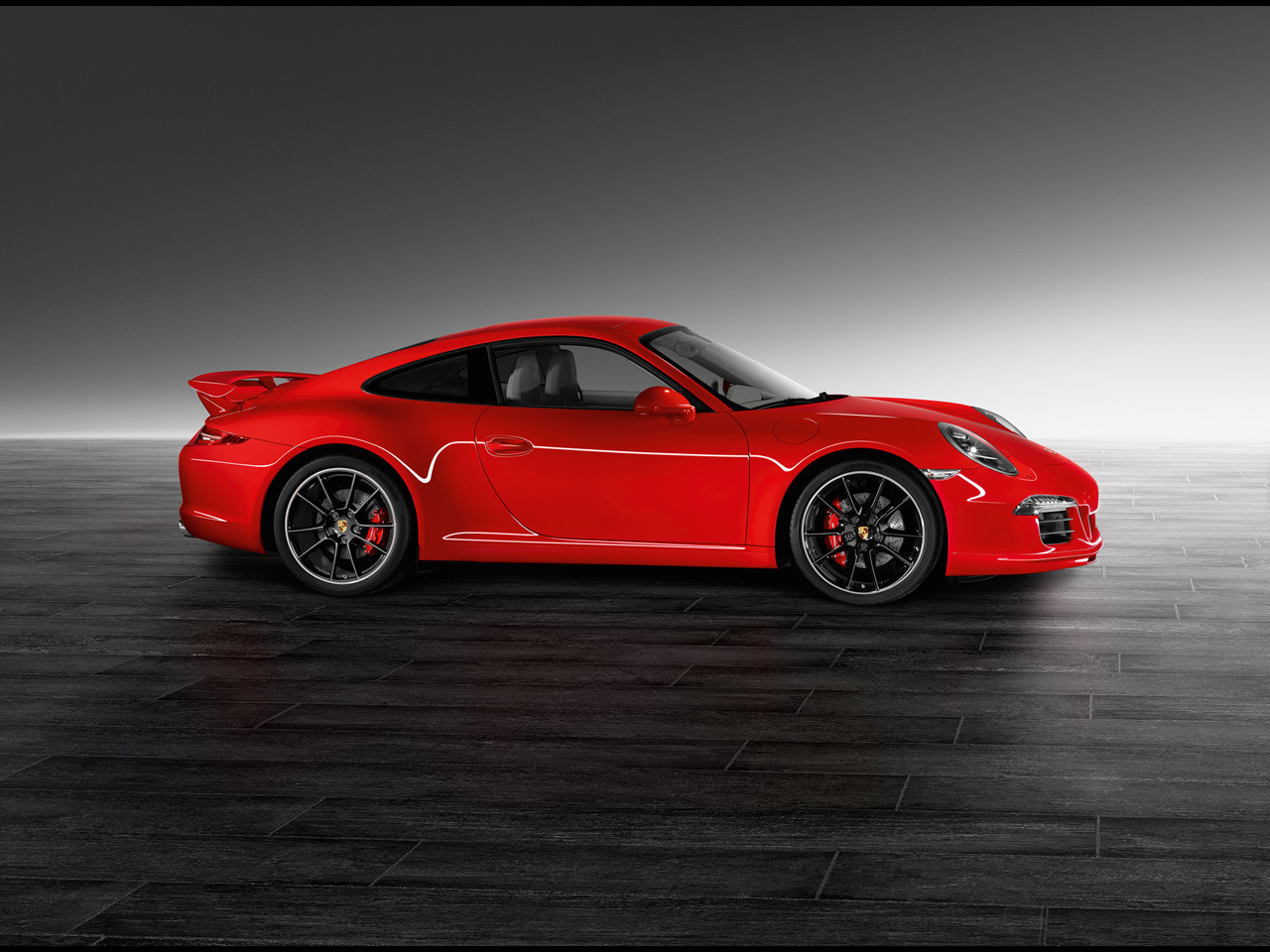 dontrelletyre:  red porsche 911 