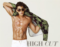 365daysofsexy:  Always yummy CHANGMIN 