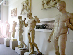 antonio-m:  Copies of Greco-Roman statues, Archeology Institute, Zurich. submitted by: J. Zaugg