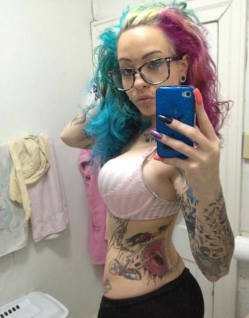 badbroads:  http://badbroads.tumblr.com/ TJ’s *****Wednesday’s Wonder Women**** 