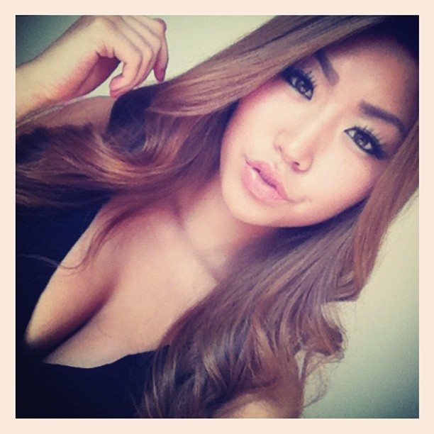 laaaurenloud:  hi.