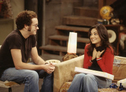 jackieandstevenhyde:  Hyde gives Jackie his