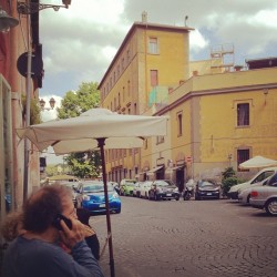 Frenesia lavorativa a Roma  (Scattata con Instagram presso Navona Garden Suites)