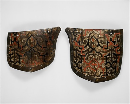  The armor belonging to the Duke Nikolaus “The Black” Radziwill (ca.1555) is one of the 