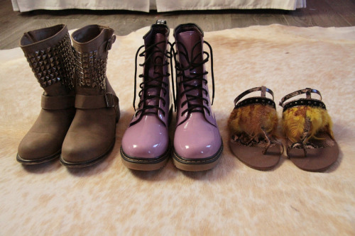 some of the lovely things ive got recently. the brown studded boots i got while i was in milan but the other two pairs were for my birthday that ive wanted for ever and ever :) as for the books, they are the most thoughtful gift ive ever been given. it