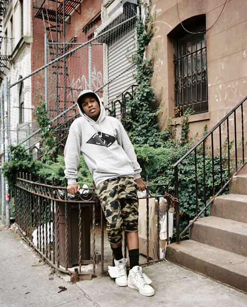 mav1s:  moneymafia:   moneymafia   his shoes &lt;3 &lt;3 &lt;3 &lt;3
