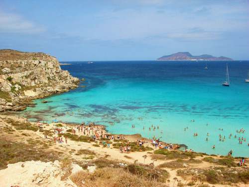 lostaff - Spiaggia siciliana IL mare è sempre bello come...