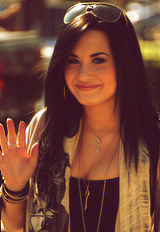 yearswithoutyou-deactivated2013:  Demi Lovato Alphabet → N → Natural beauty. 