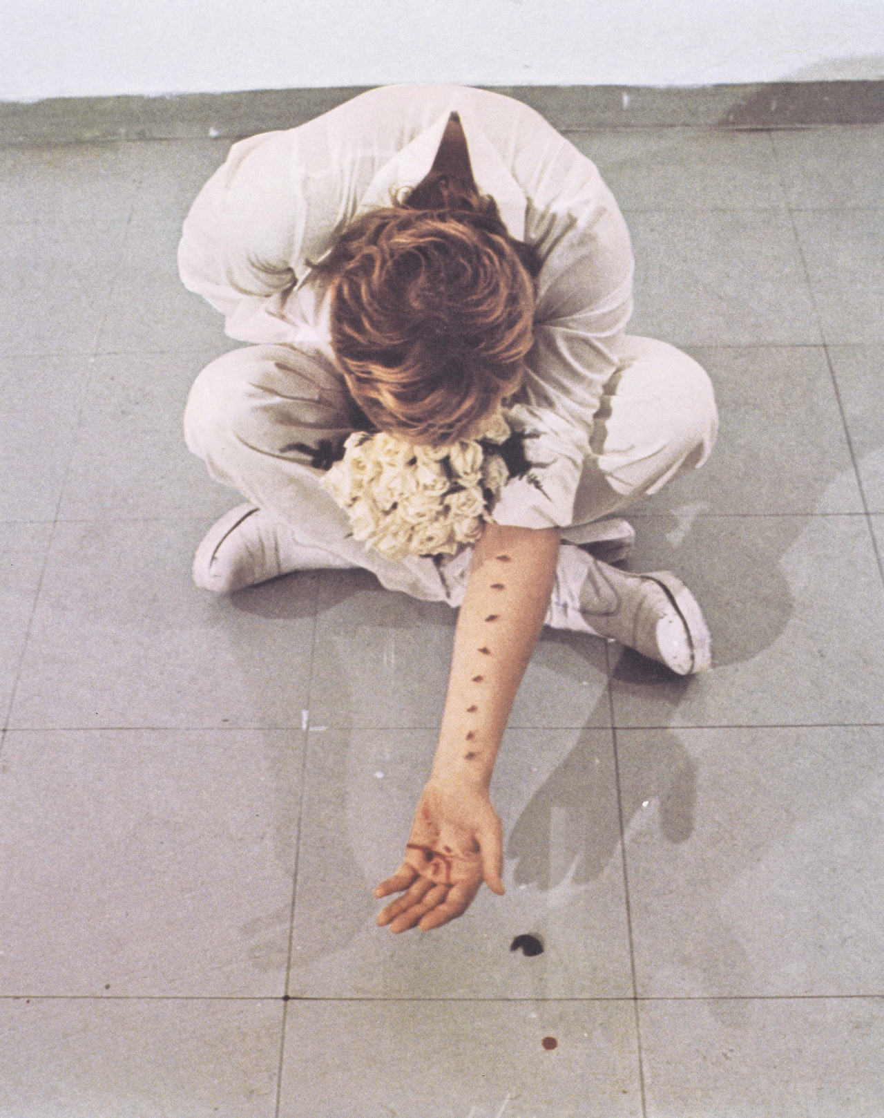  Gina Pane Azione sentimentale. Particolare, 1973. (via) 