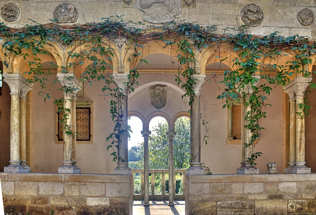 allthingseurope:  Iford Manor, Wiltshire, England (by Slybacon)