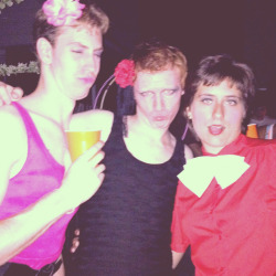 babrahamlincoln:  Drag party. Check out these