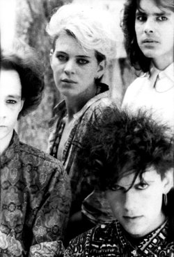 darkwavefashion:  Clan Of Xymox