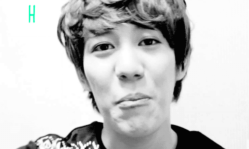 yuqwon:  happy kyung day ✧･ﾟ: *✧･ﾟ:* \(◕‿◕✿)/ *:･ﾟ✧*:･ﾟ✧