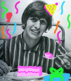 eelectrikasi:  lmfao aww happy birthday ringo