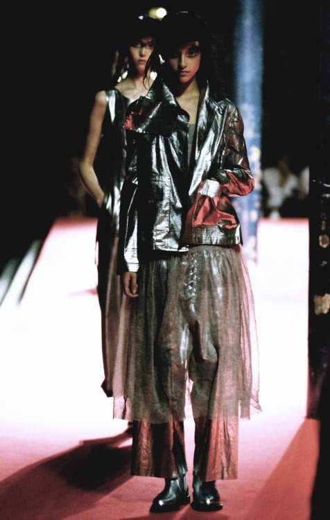 moldavia:  Yohji Yamamoto S/S 2008 