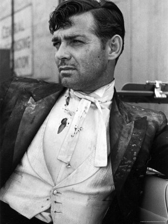 fuckyesoldhollywood:  Clark Gable 