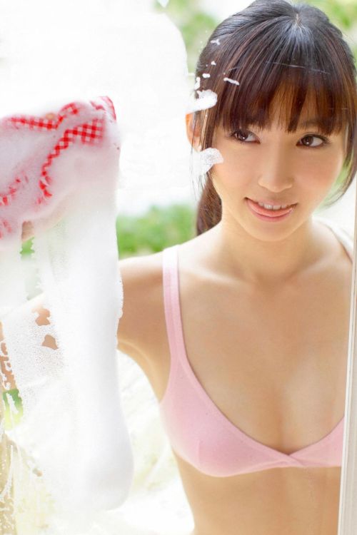 kawaii-sexy-love:  Risa Yoshiki 吉木りさ 