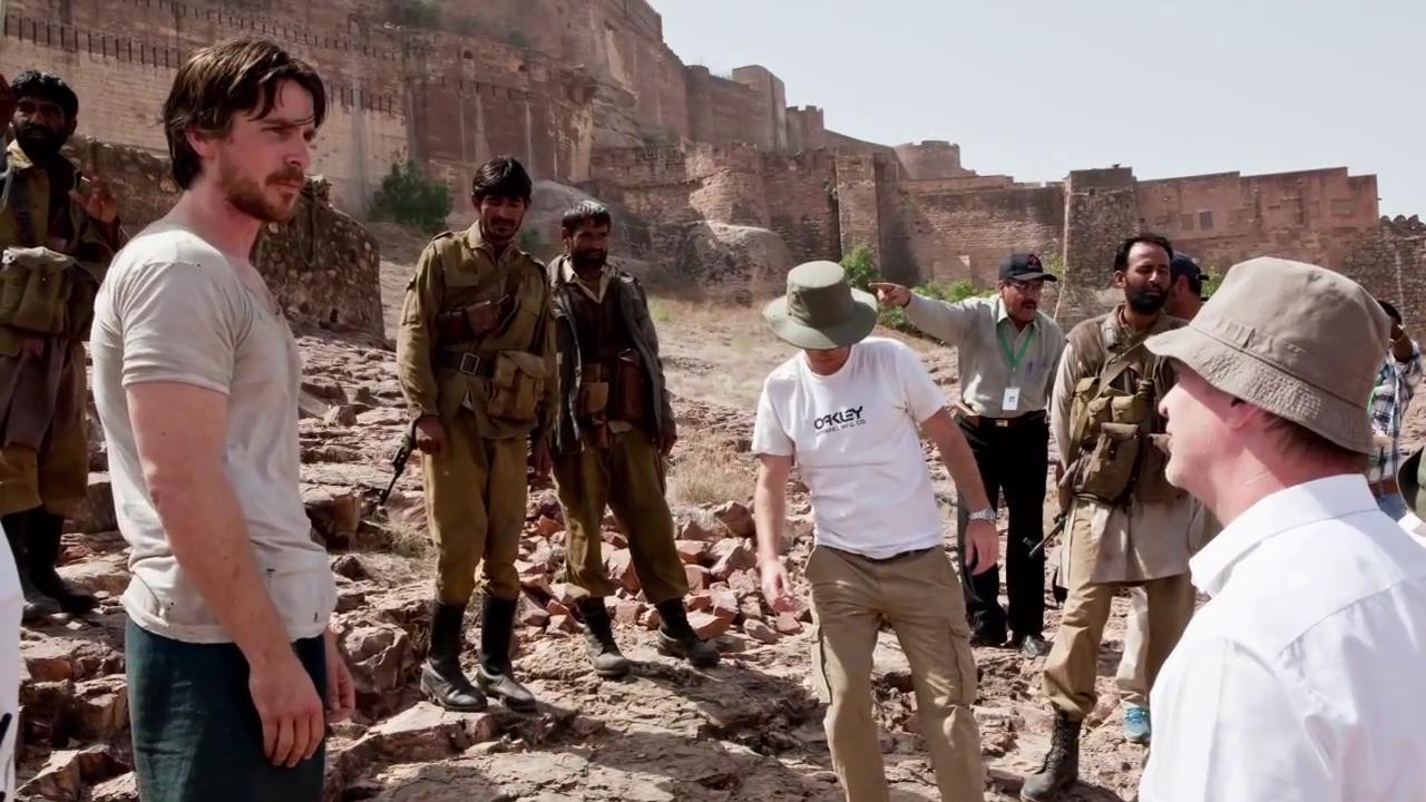 timdrakewayne:  A look at some new stills courtesy of the 13 minute featurette 