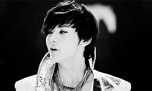  NU’EST ⇨ MINHYUN 