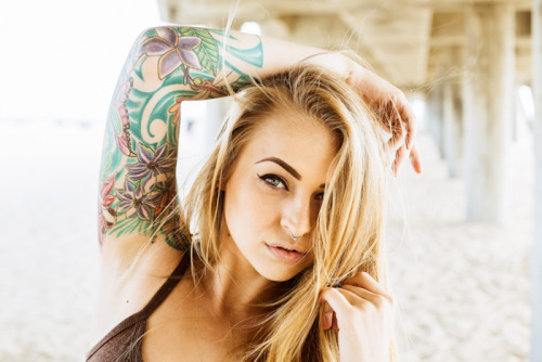 edricchen:  Megan at the beach.  adult photos