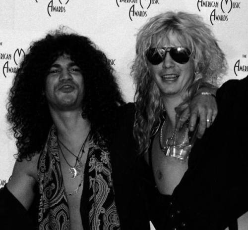 Porn photo deadoraliveforthem:  Duff McKagan & Slash