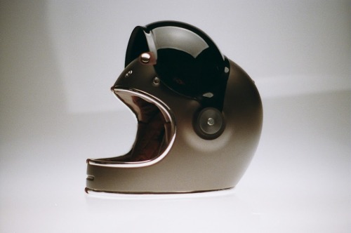 preciousandfregilethings:Bullitt Helmet ConceptChad Hodge.