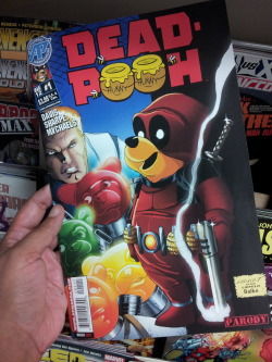 lulubonanza:  Dead-Pooh #1At a Comic Shop